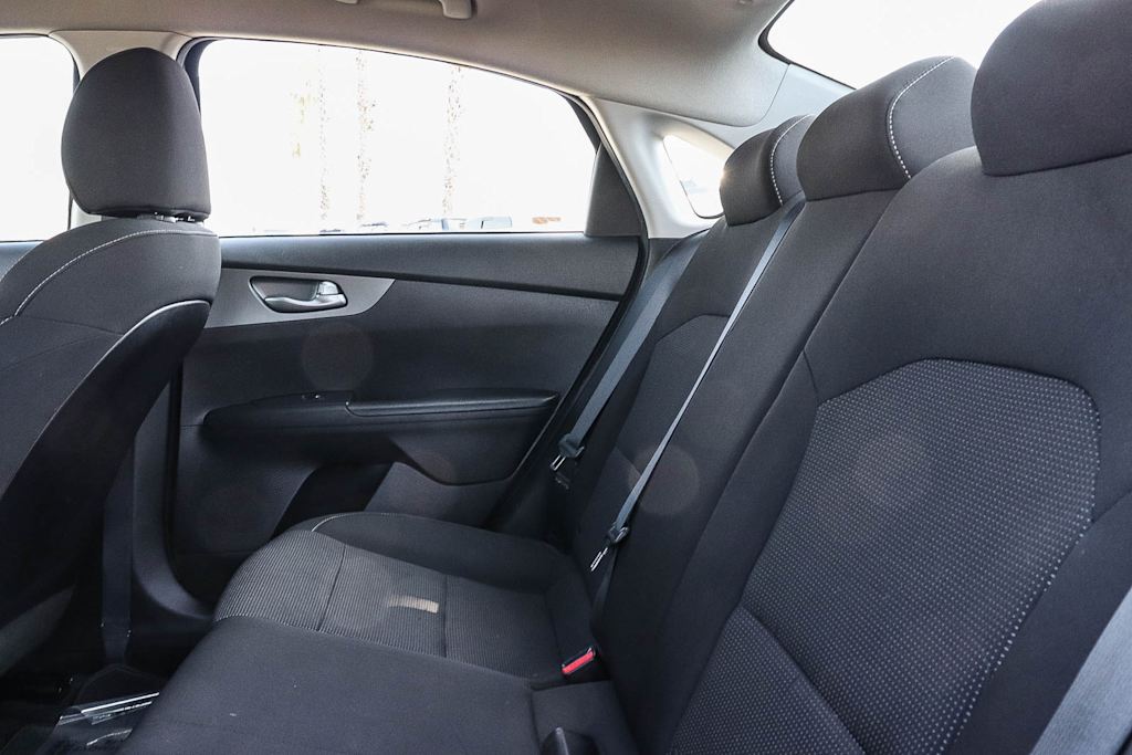 Thumbnail: 2020 Kia Forte - 12