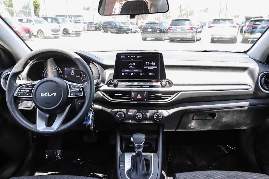 Thumbnail: 2023 Kia Forte - 2