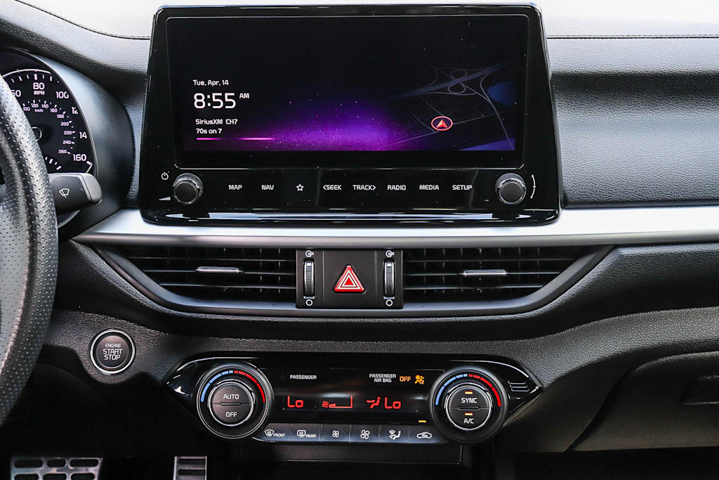 Thumbnail: 2024 Kia Forte - 12