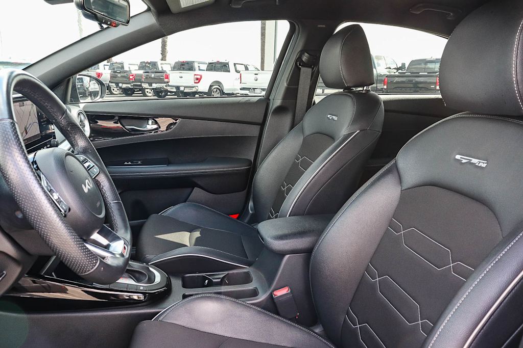Thumbnail: 2024 Kia Forte - 11