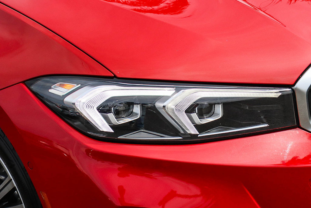 Thumbnail: 2024 BMW 3 Series - 17