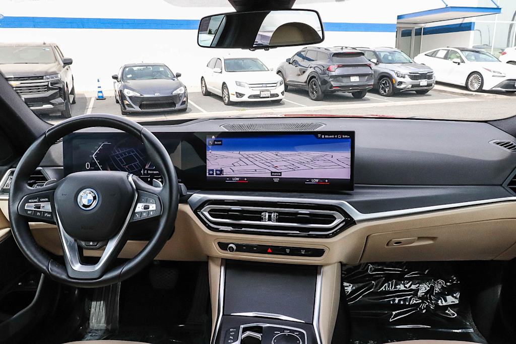 Thumbnail: 2024 BMW 3 Series - 2