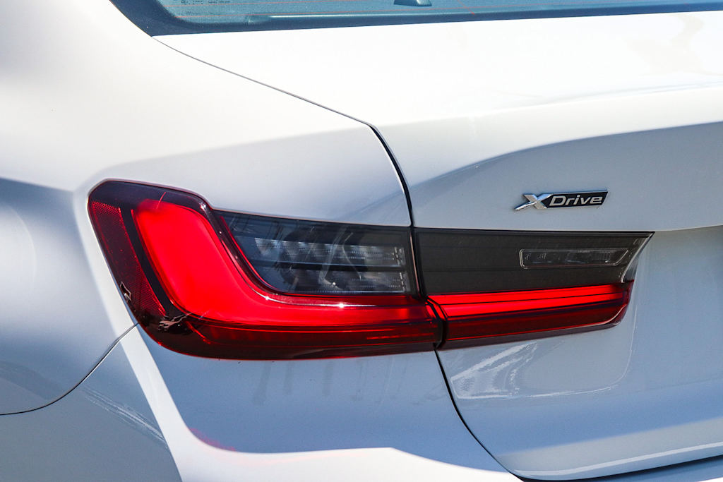 Thumbnail: 2022 BMW 3 Series - 21