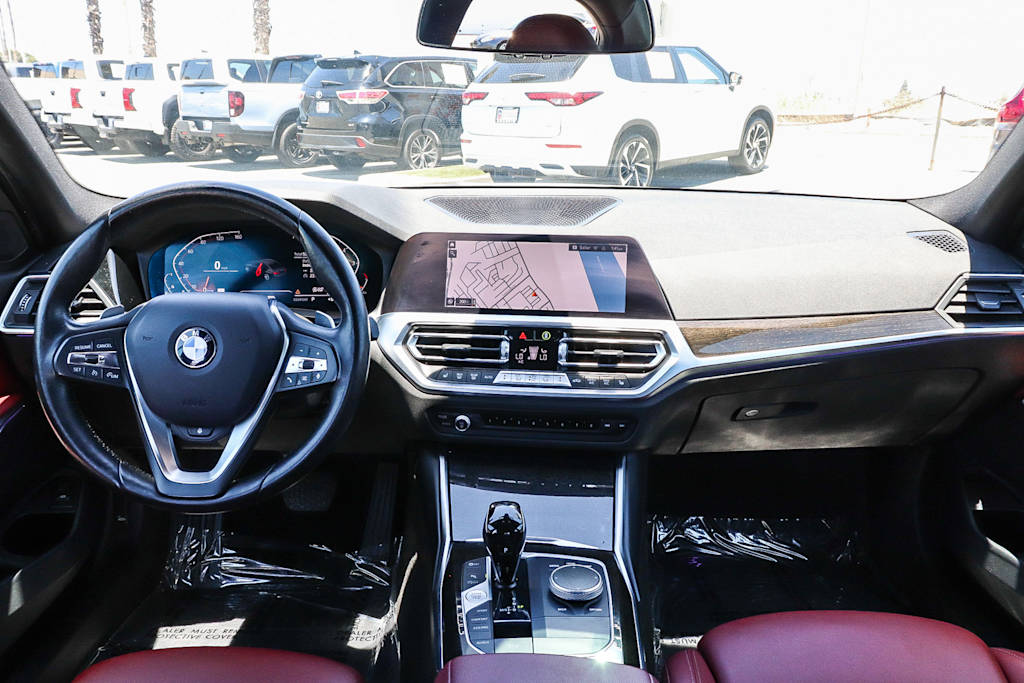 Thumbnail: 2022 BMW 3 Series - 2