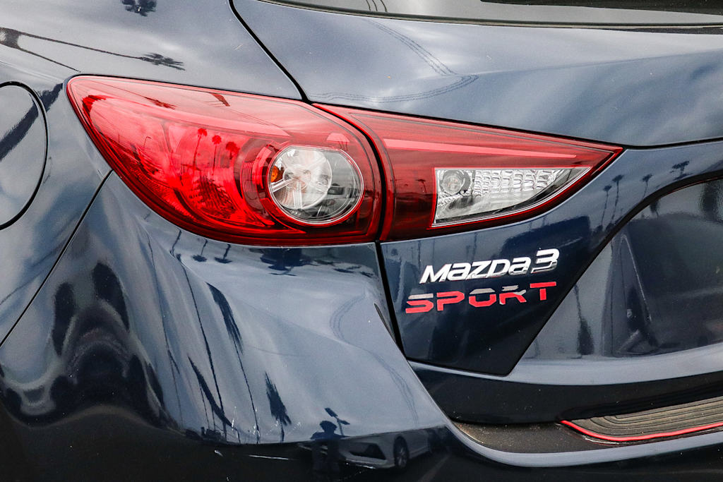 Thumbnail: 2018 Mazda Mazda3 - 14