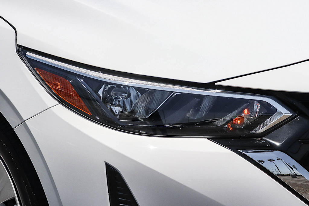 Thumbnail: 2024 Nissan Sentra - 18