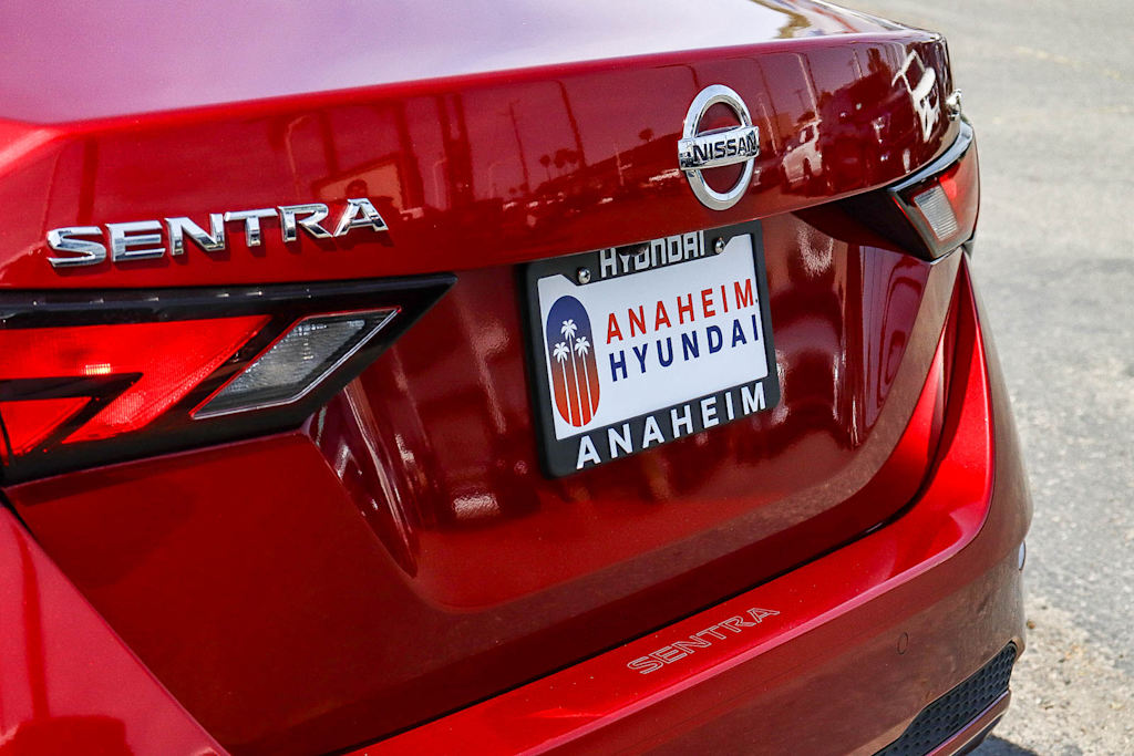 Thumbnail: 2023 Nissan Sentra - 21