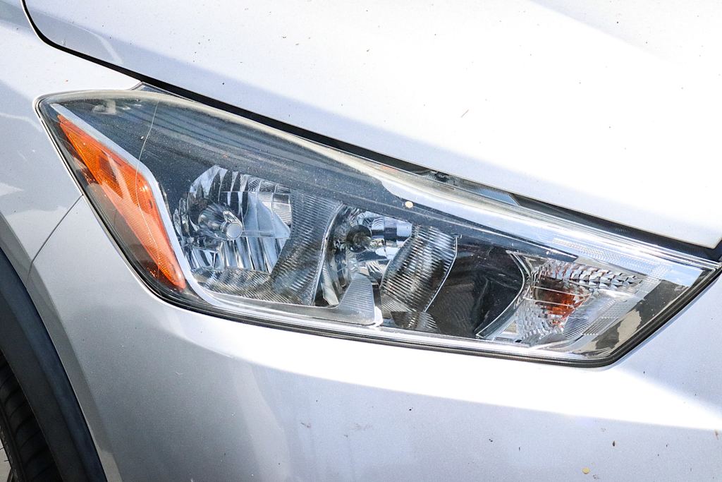 Thumbnail: 2018 Nissan Kicks - 22
