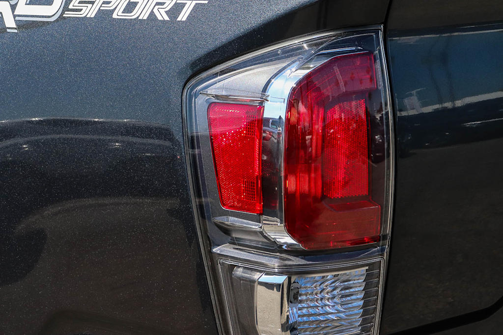 Thumbnail: 2023 Toyota Tacoma - 19