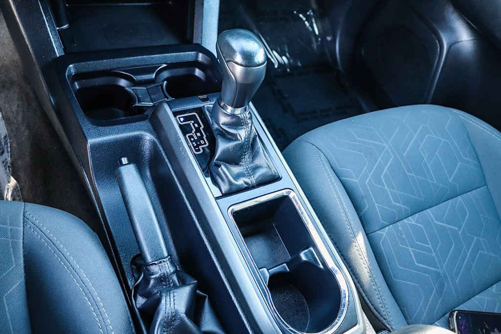 Thumbnail: 2019 Toyota Tacoma - 11