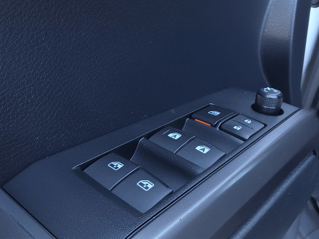 Thumbnail: 2019 Toyota Tacoma - 27