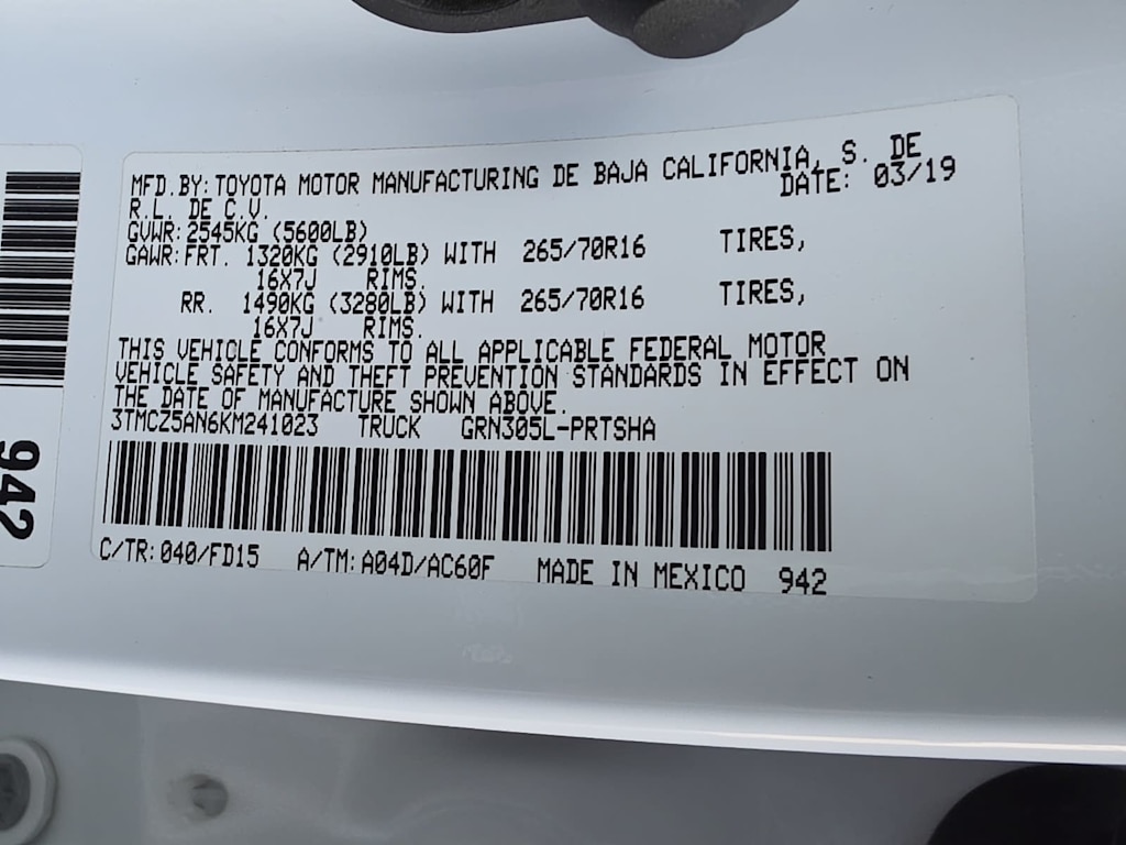 Thumbnail: 2019 Toyota Tacoma - 15