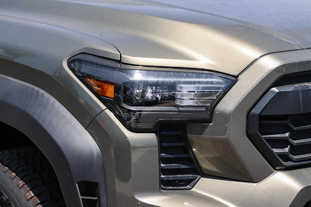 Thumbnail: 2024 Toyota Tacoma - 22