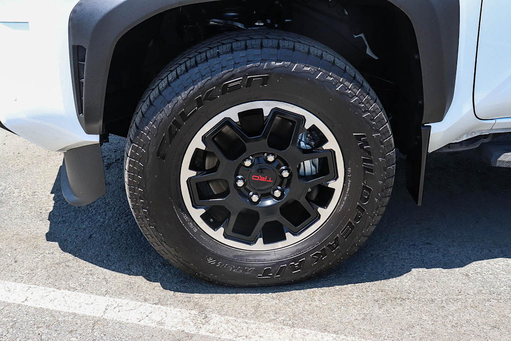 Thumbnail: 2024 Toyota Tacoma - 23
