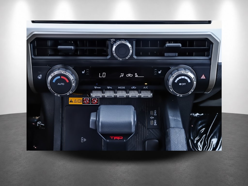 Thumbnail: 2024 Toyota Tacoma - 26