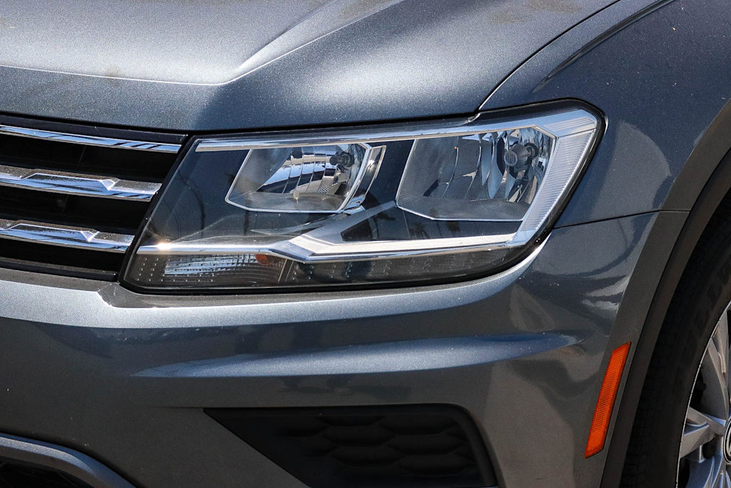 Thumbnail: 2018 Volkswagen Tiguan - 15