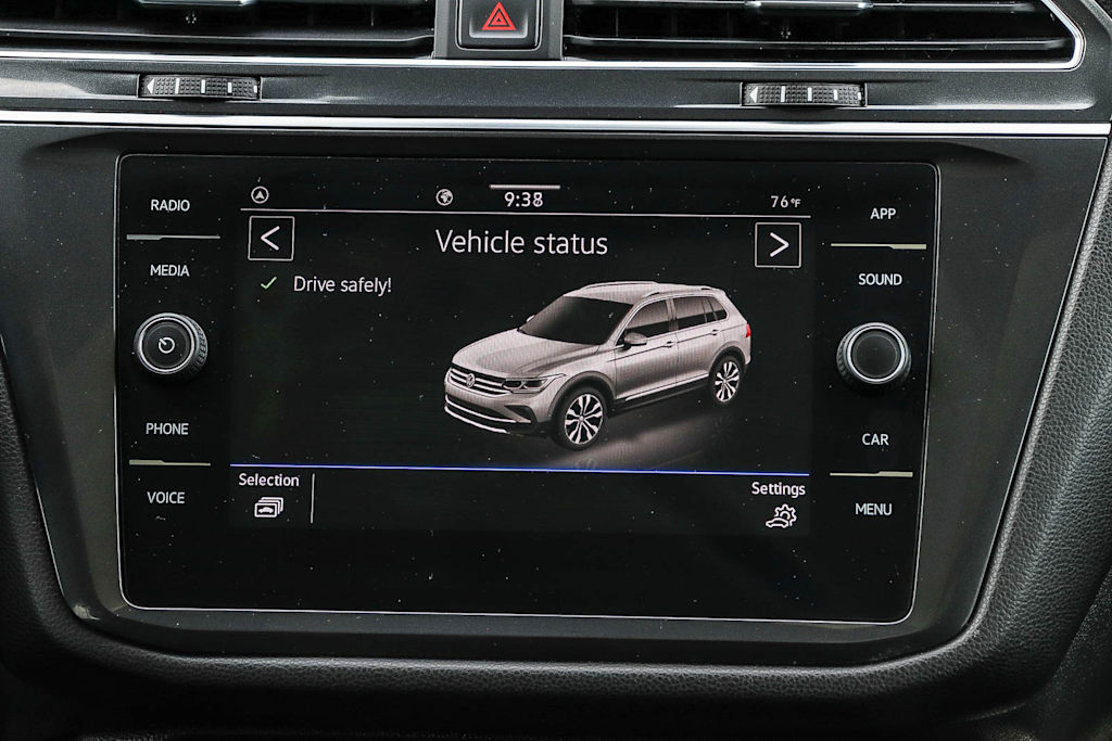 Thumbnail: 2023 Volkswagen Tiguan - 21