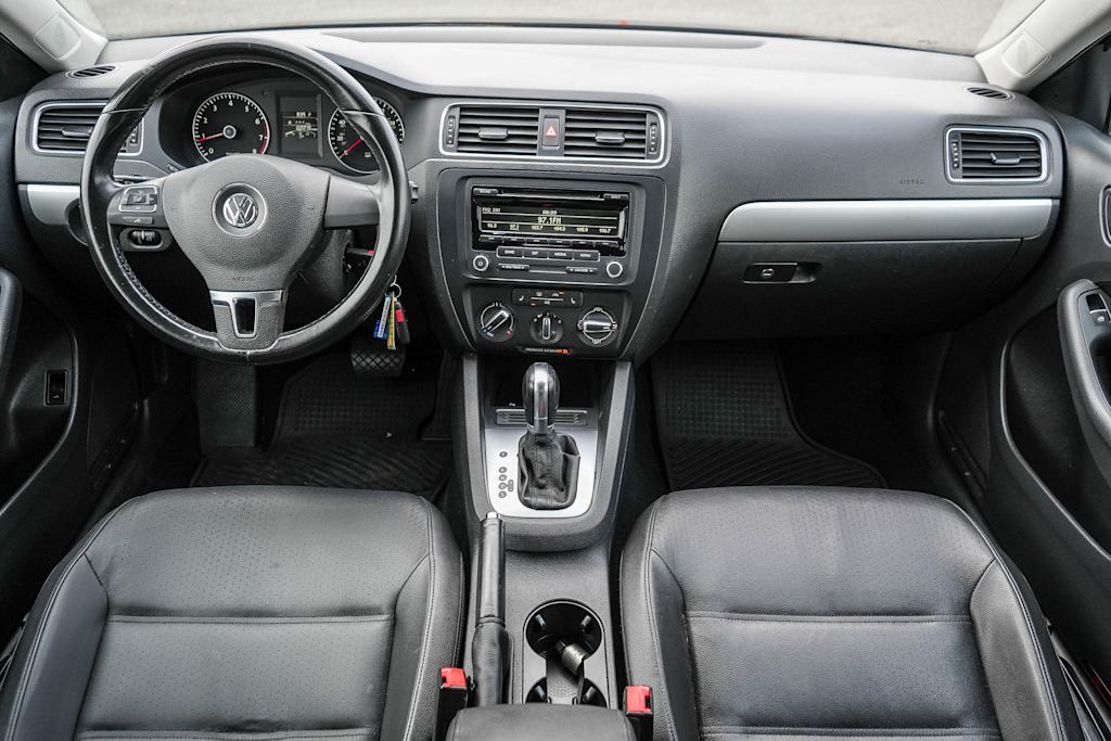 Thumbnail: 2014 Volkswagen Jetta - 2