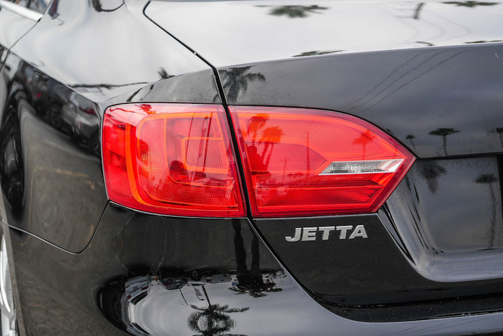 Thumbnail: 2014 Volkswagen Jetta - 21
