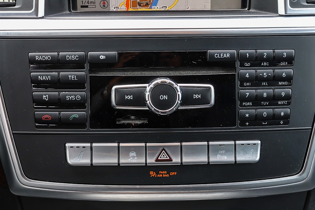 Thumbnail: 2013 Mercedes-Benz M-Class - 24