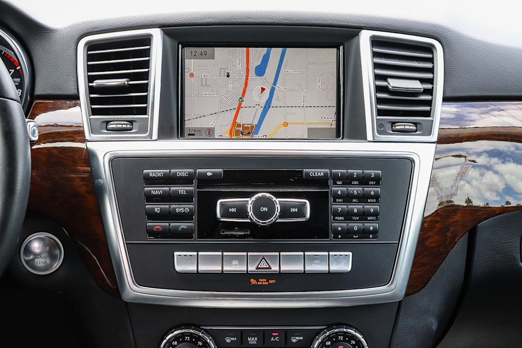 Thumbnail: 2013 Mercedes-Benz M-Class - 12