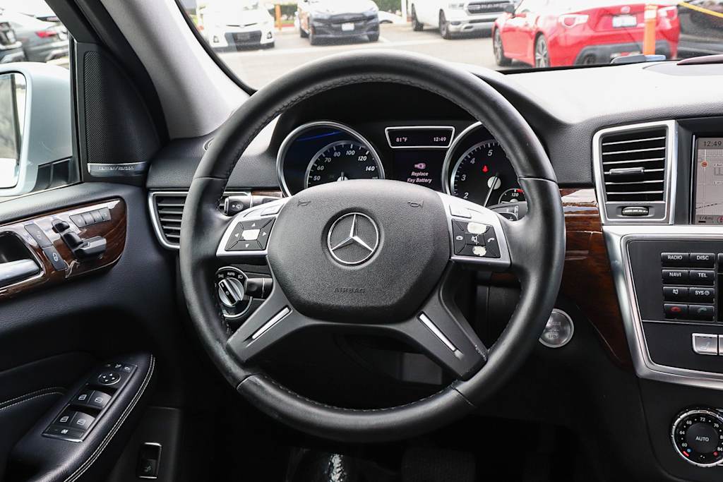 Thumbnail: 2013 Mercedes-Benz M-Class - 8