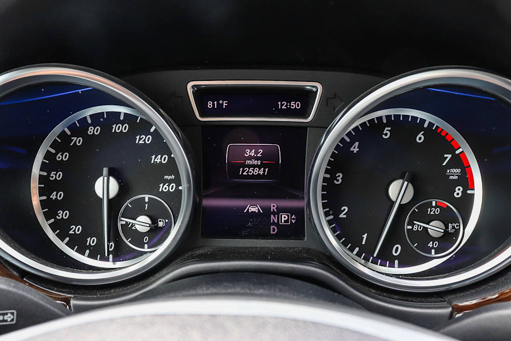 Thumbnail: 2013 Mercedes-Benz M-Class - 14