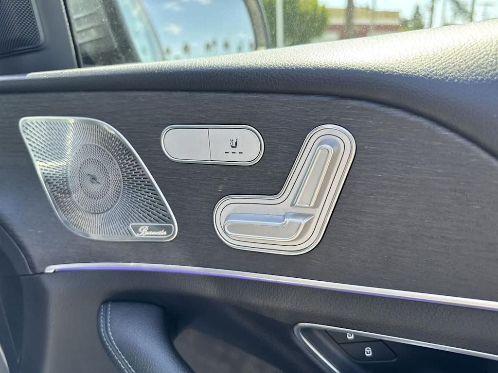 Thumbnail: 2022 Mercedes-Benz GLE - 38