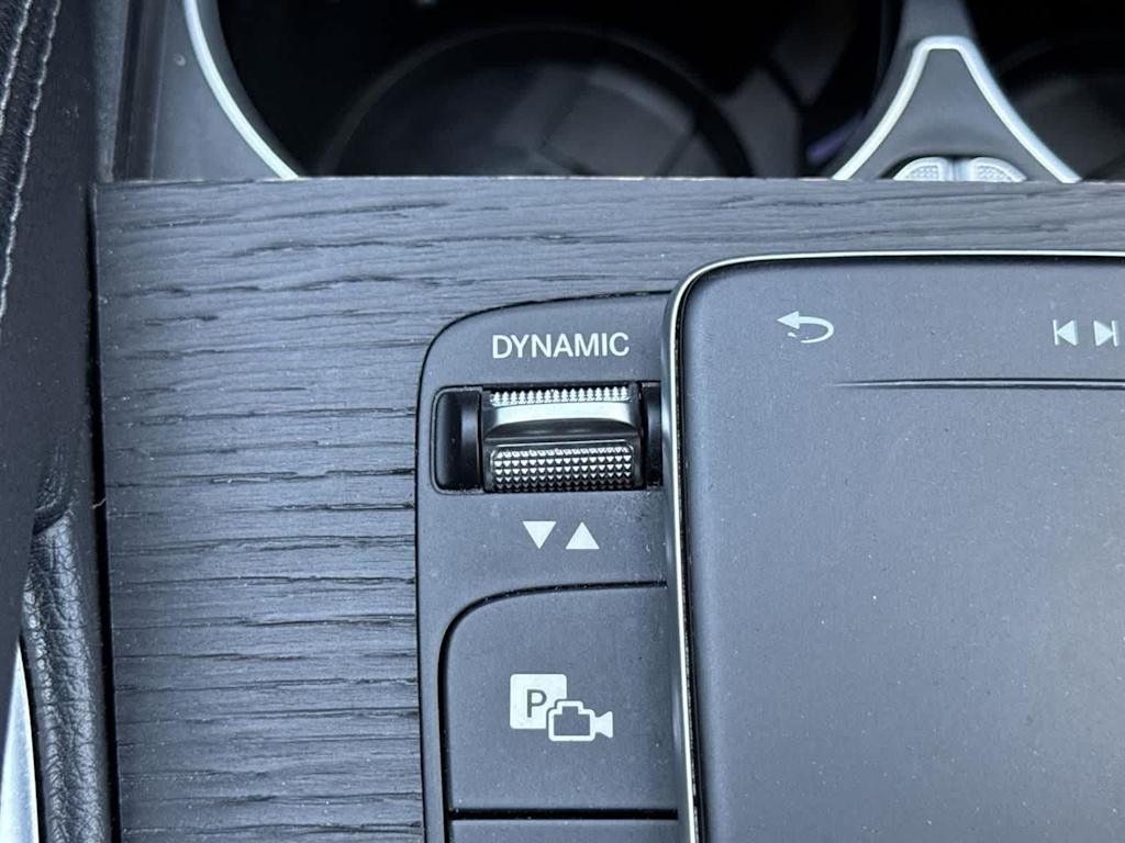 Thumbnail: 2022 Mercedes-Benz GLE - 26