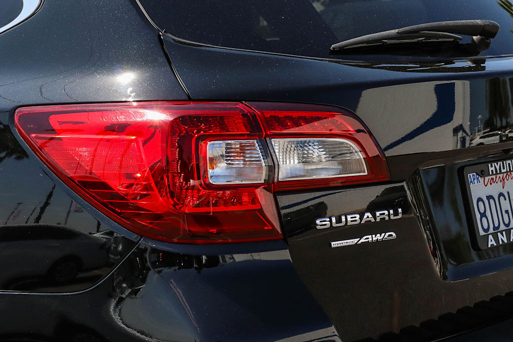 Thumbnail: 2018 Subaru Outback - 20