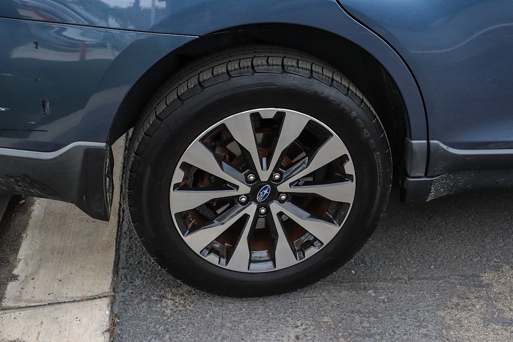Thumbnail: 2017 Subaru Outback - 22
