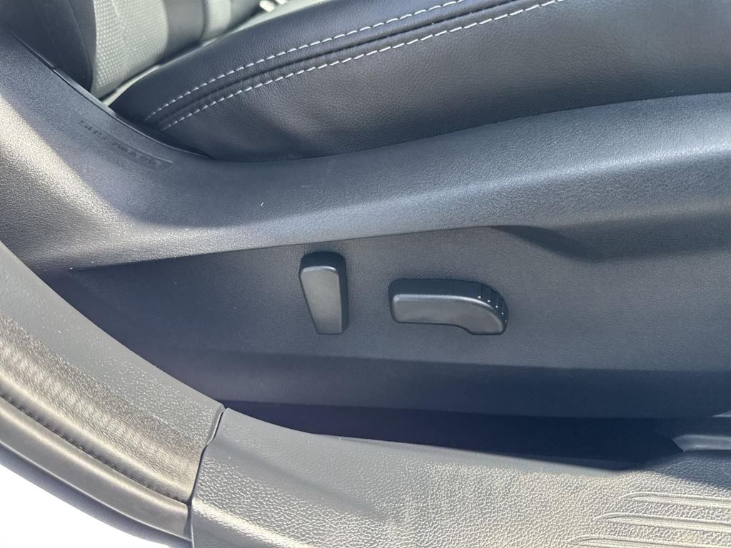 Thumbnail: 2022 Subaru Outback - 35