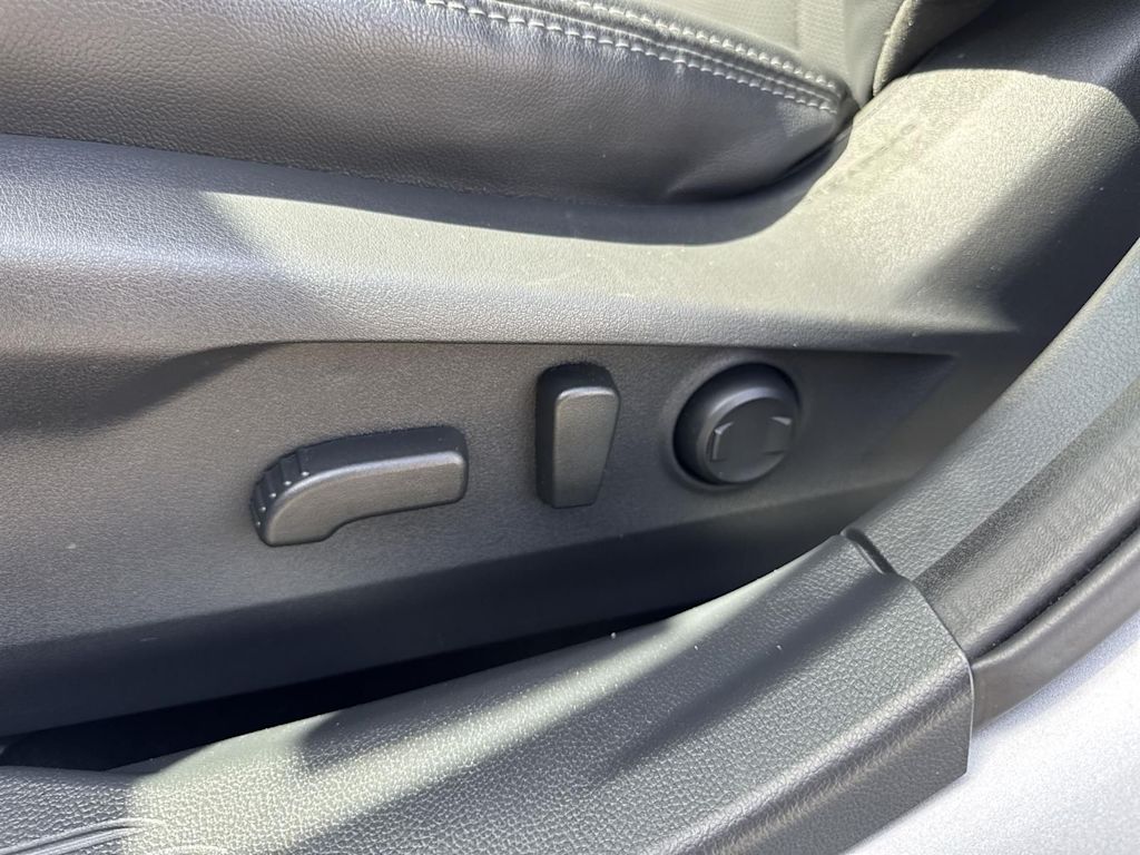 Thumbnail: 2022 Subaru Outback - 29