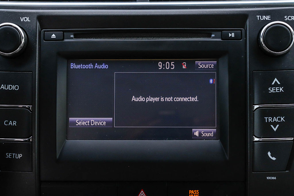 Thumbnail: 2015 Toyota Camry - 23