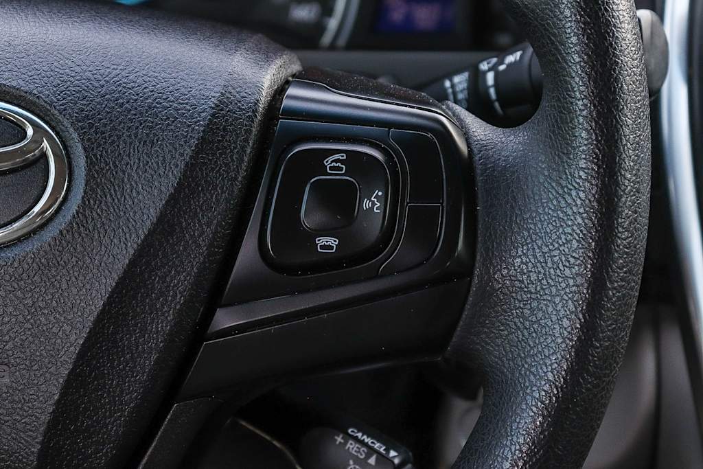 Thumbnail: 2015 Toyota Camry - 26