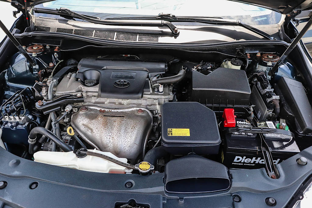 Thumbnail: 2015 Toyota Camry - 8