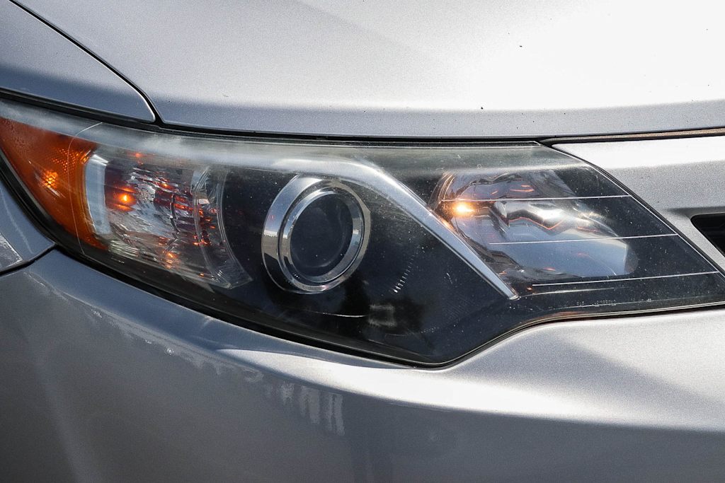 Thumbnail: 2013 Toyota Camry - 17