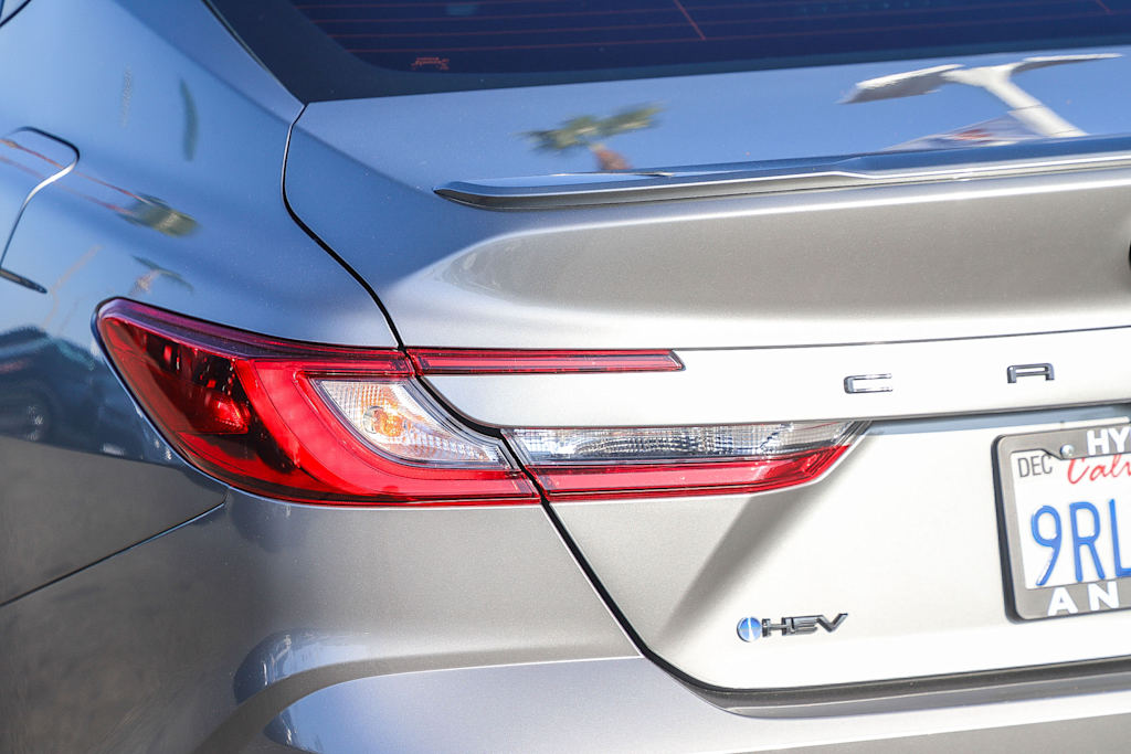 Thumbnail: 2025 Toyota Camry - 20