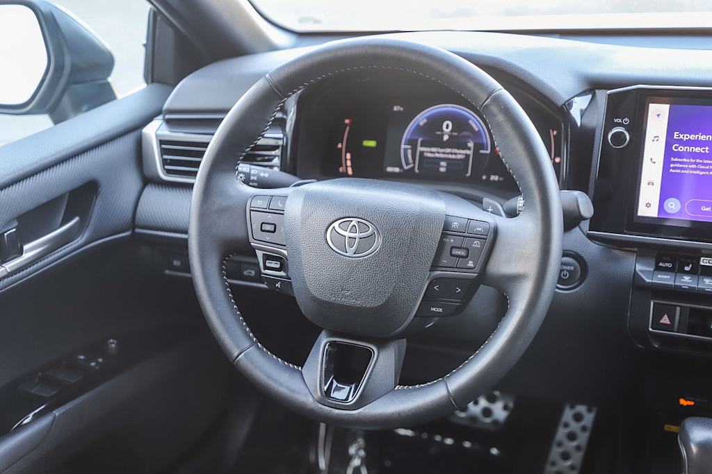 Thumbnail: 2025 Toyota Camry - 8