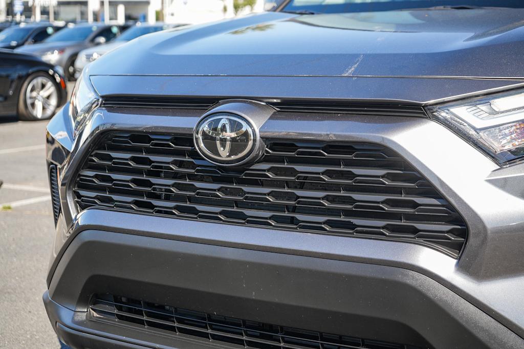 Thumbnail: 2025 Toyota RAV4 - 6