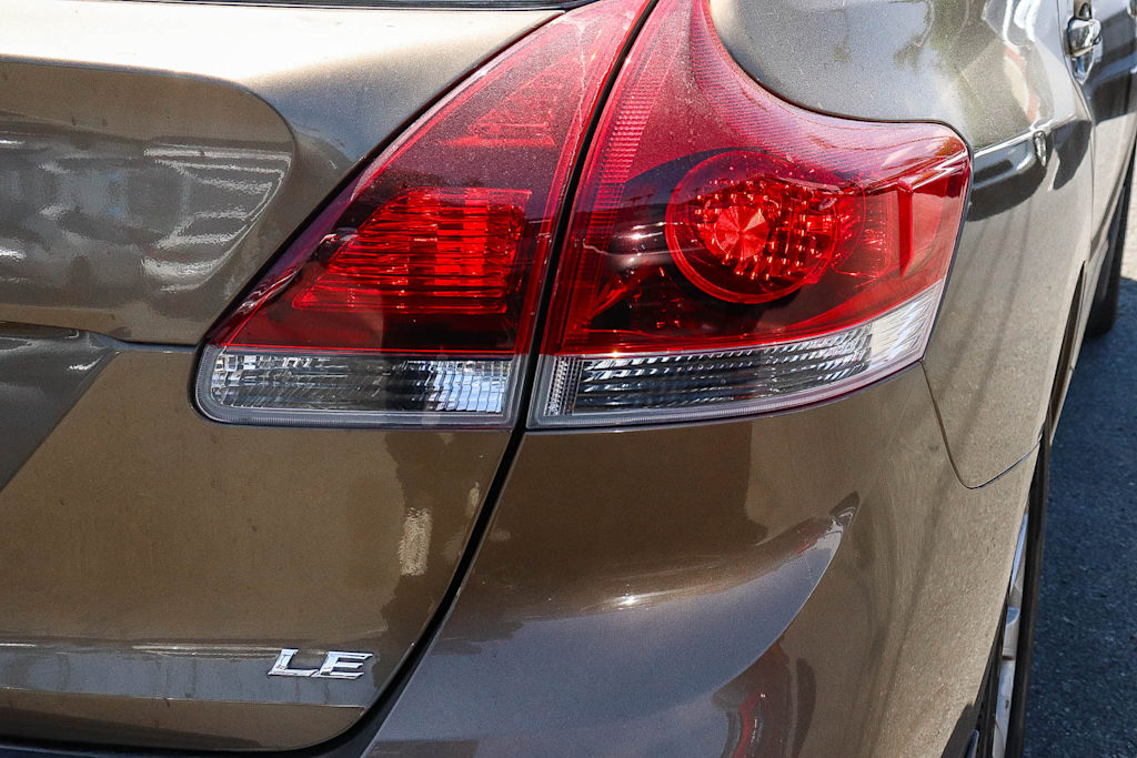 Thumbnail: 2013 Toyota Venza - 16