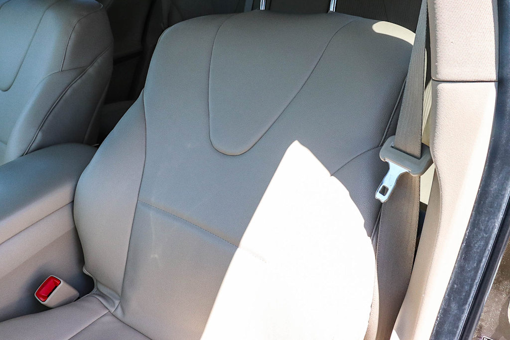 Thumbnail: 2013 Toyota Venza - 10