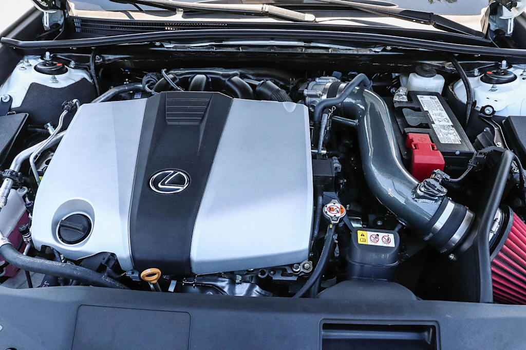 Thumbnail: 2025 Lexus ES - 8