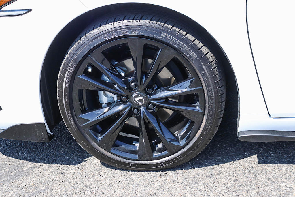 Thumbnail: 2025 Lexus ES - 22