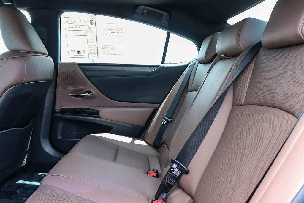 Thumbnail: 2025 Lexus ES - 11