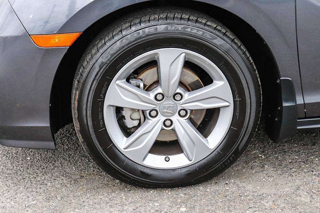 Thumbnail: 2019 Honda Odyssey - 22