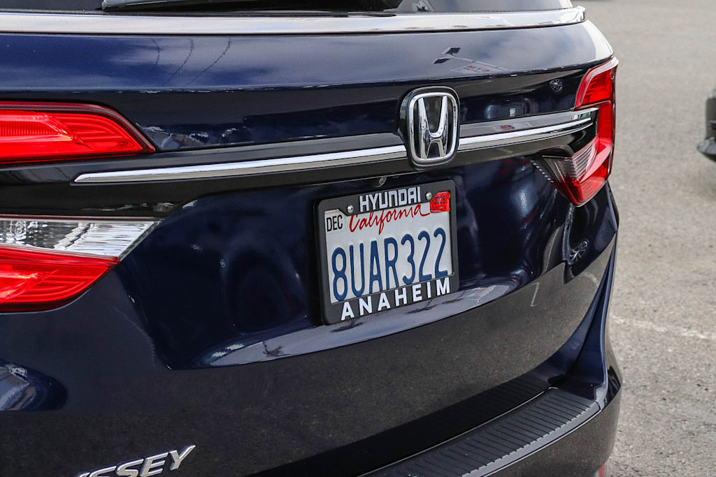 Thumbnail: 2021 Honda Odyssey - 21