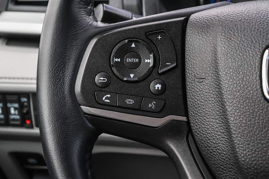 Thumbnail: 2021 Honda Odyssey - 25