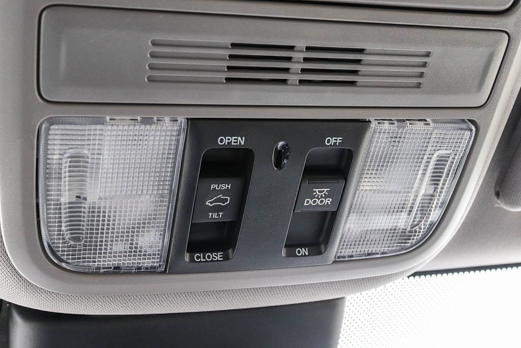 Thumbnail: 2021 Honda Odyssey - 33