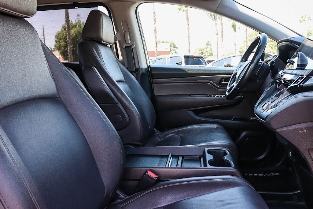 Thumbnail: 2018 Honda Odyssey - 9